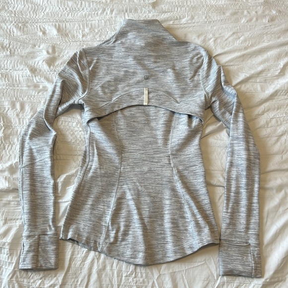 Lulu Zip Up light Jacket - Picture 6 of 6